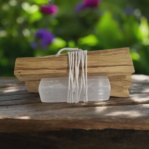 SOULFOREST HEALING - Palo Santo & Selenite Cleansing Set