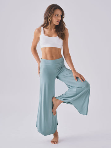 DHARMA BUMS Tulip Flare Pant - Mint